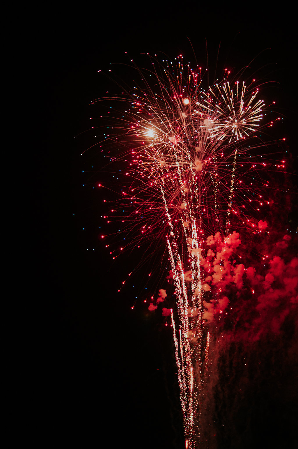 fourth of july red fireworks